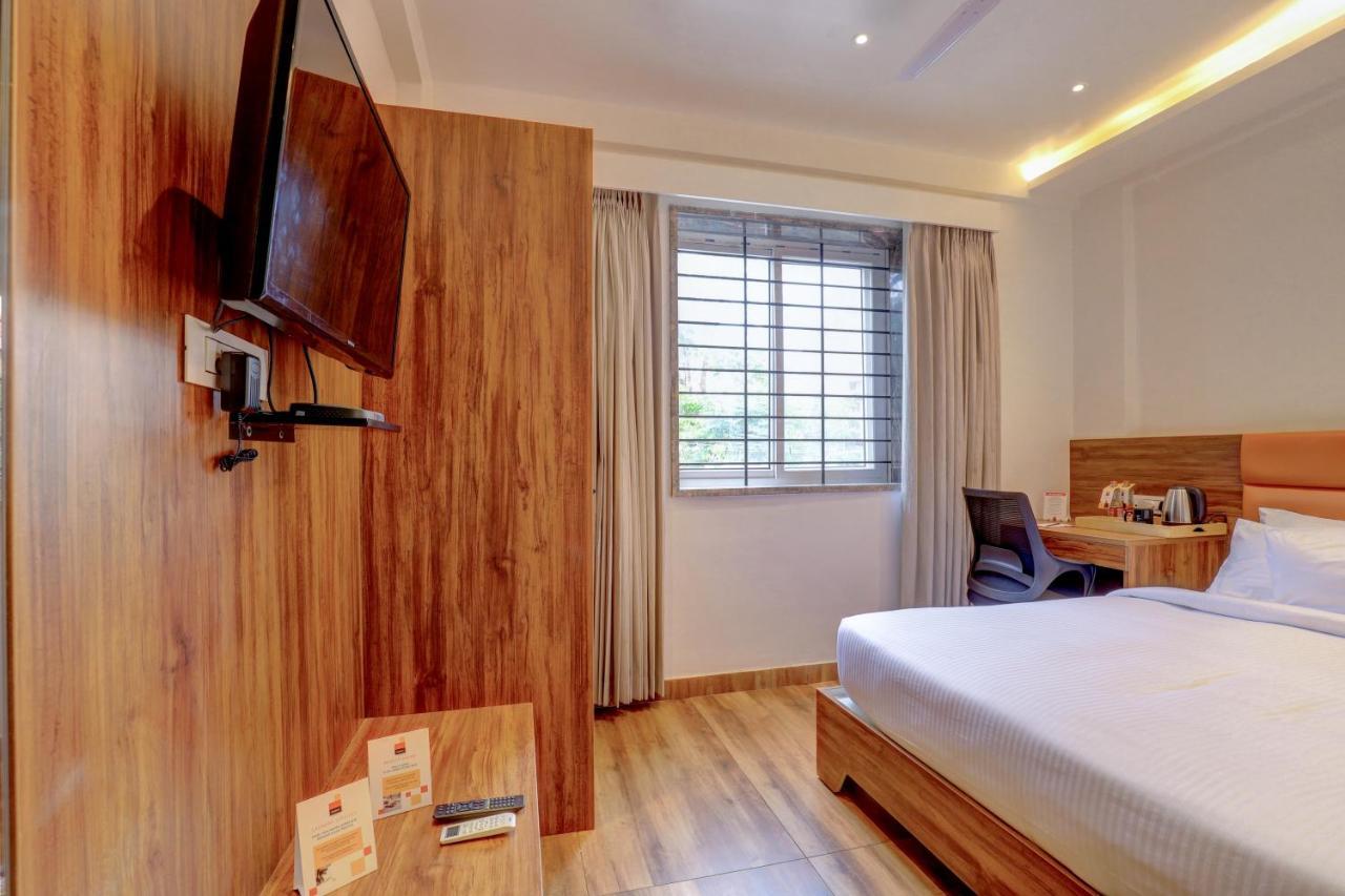 Myspace Triton Suites Bangalore Dış mekan fotoğraf