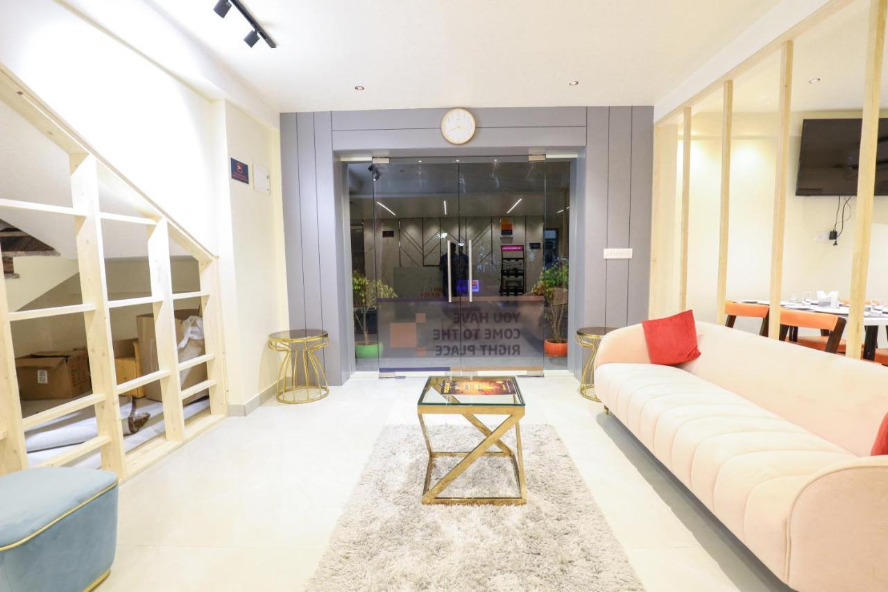 Myspace Triton Suites Bangalore Dış mekan fotoğraf